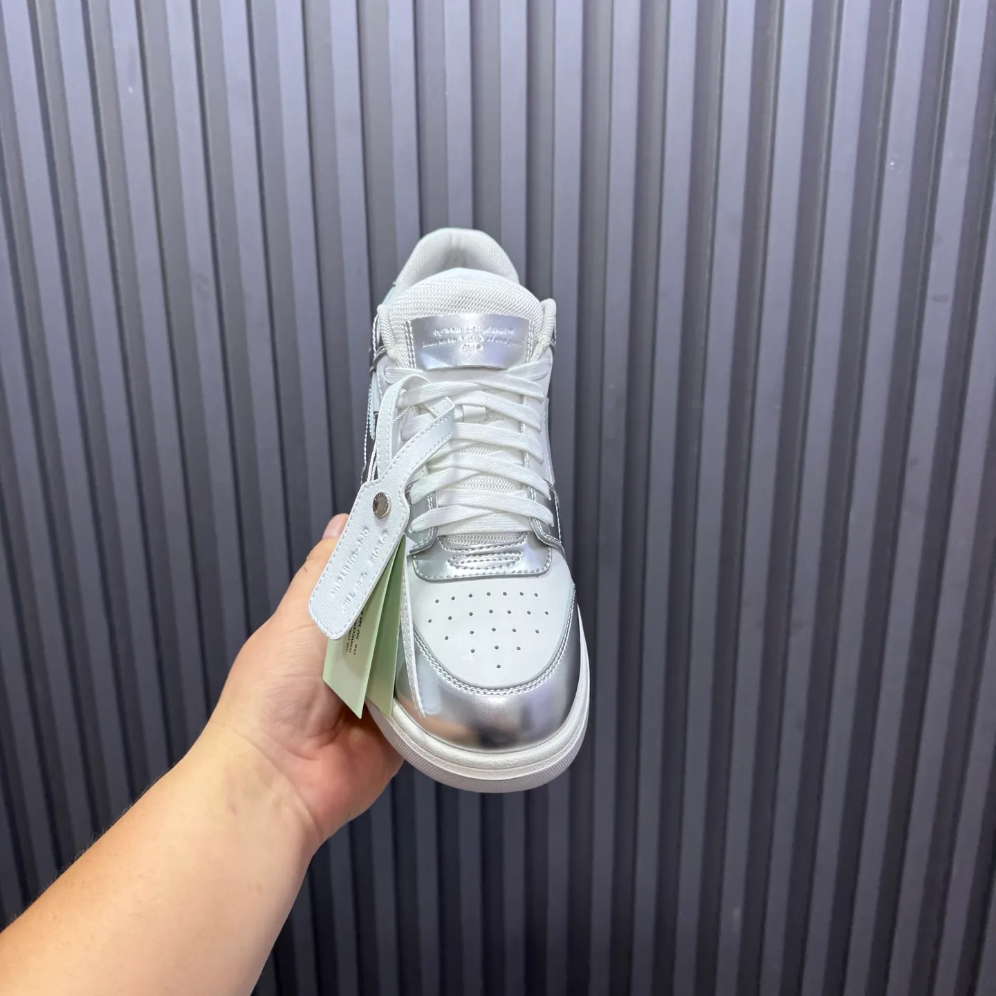 P620 OFF WHITE⚡️Couple model⚡️35-40 women’s model 39-46 men’s model